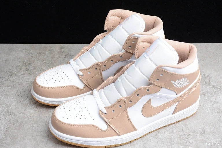 - 554724-271 Gum Tan Mid Jordan 1 0411